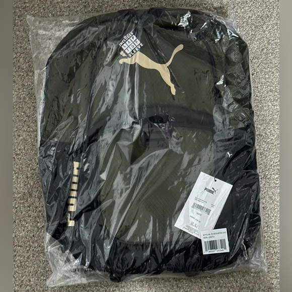 ✨NWT✨ Puma Contender 3.0 Backpack - Picture 2 of 12